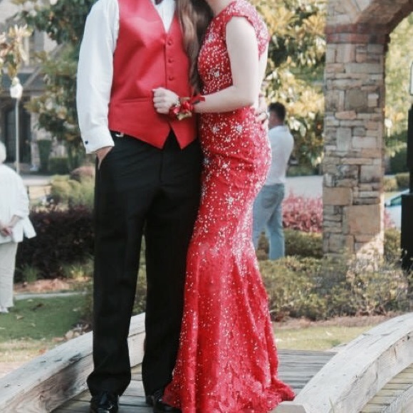 Red Jovani Prom Dress - Picture 3 of 3